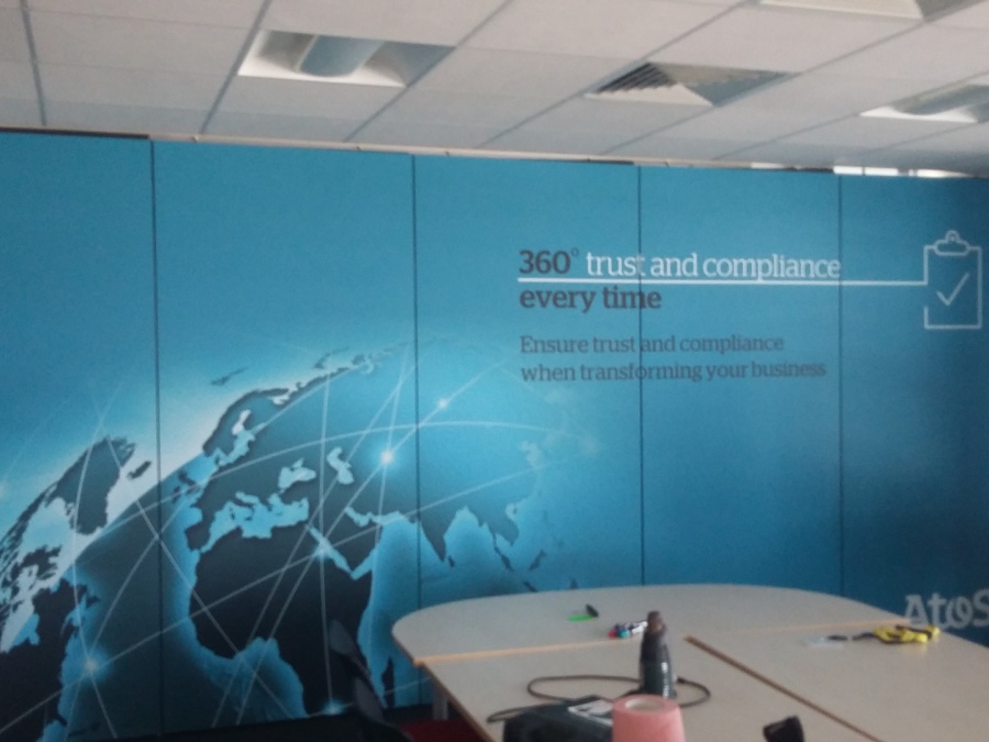 Affiche salle Atos
